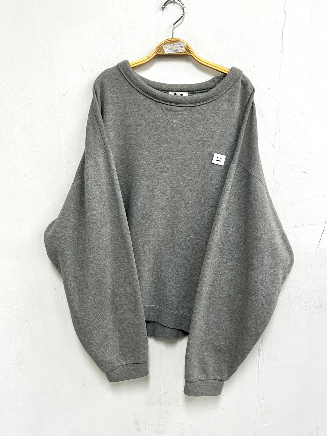 아크네 스튜디오 맨투맨 상품이미지2