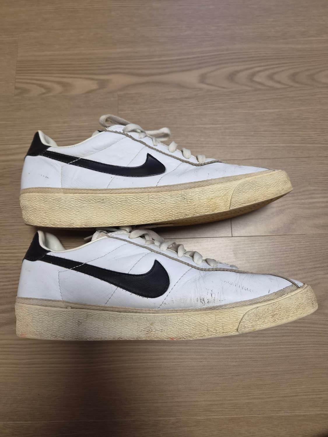나이키 90's 빈티지 브루인 흰검 270 상품이미지3