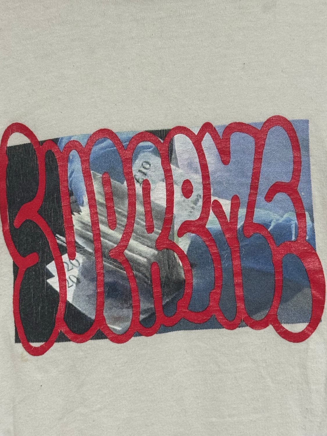 슈프림 23FW 페이먼트 티셔츠 화이트 상품이미지2