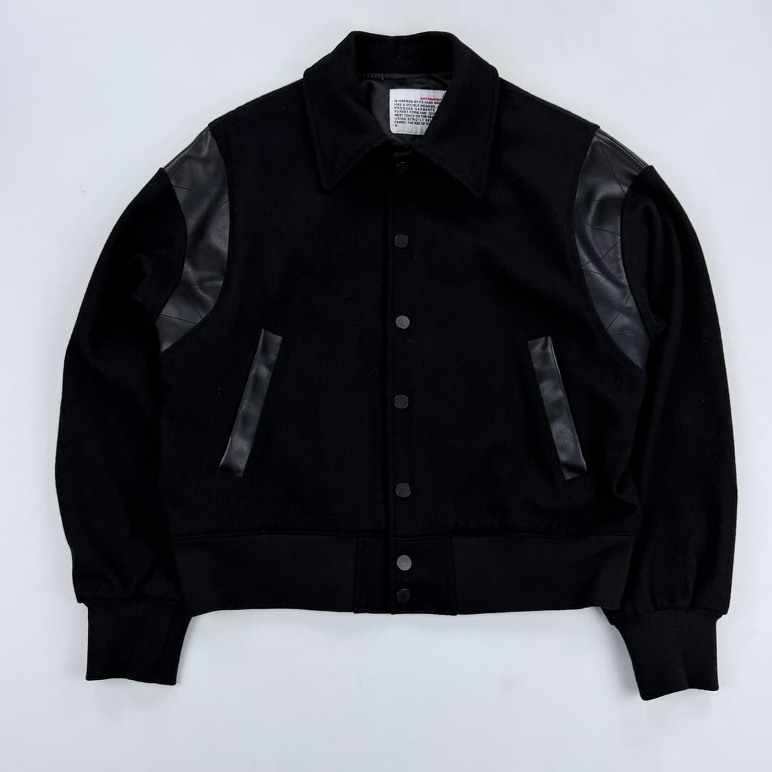 벌스데이수트 시티 스타디움 자켓 상품이미지1