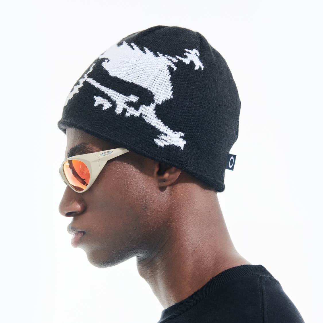 오클리x피에트 마스크 모드 스컬 더블 페이스 비니 상품이미지1