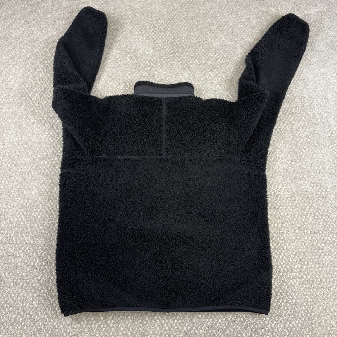 파타고니아 클래식 레트로-X 플리스 자켓 블랙 상품이미지5