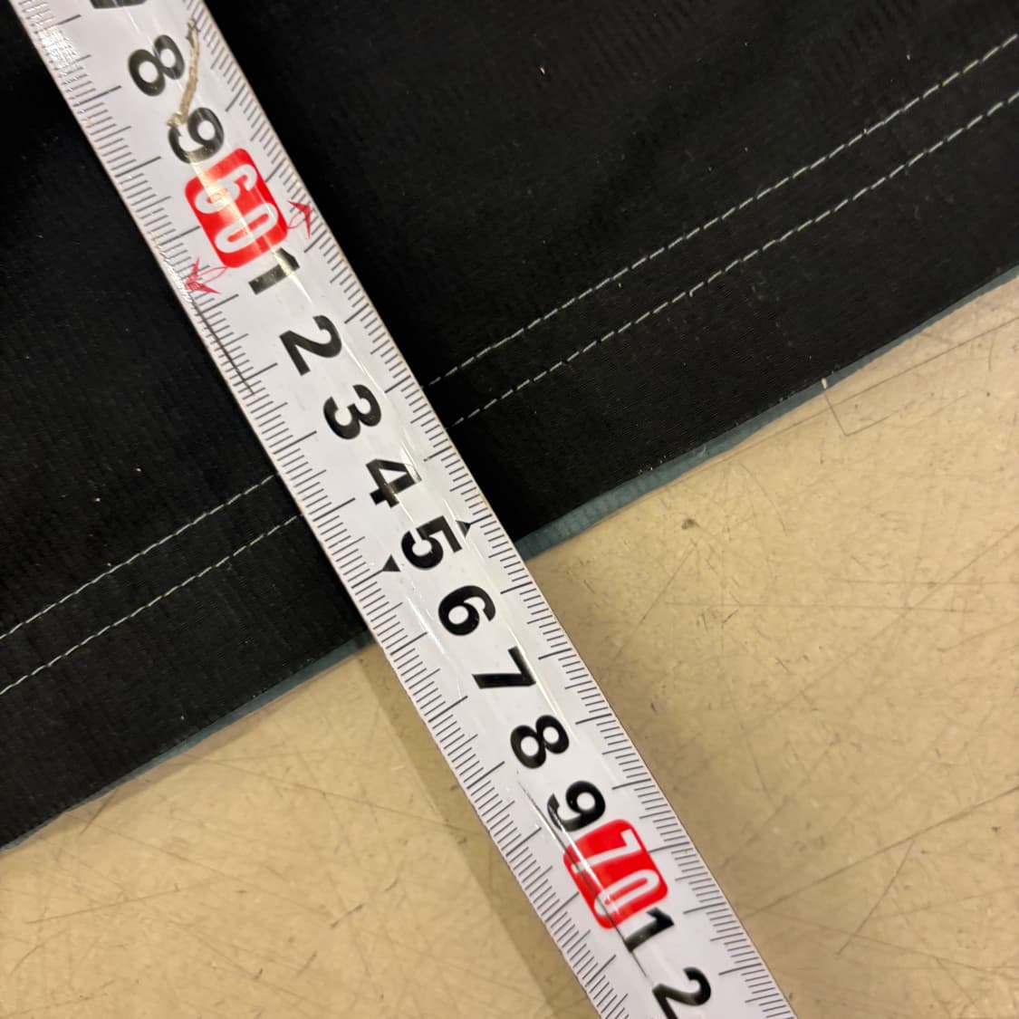 언더아머 컬러블럭 빅로고 바람막이 상품이미지5