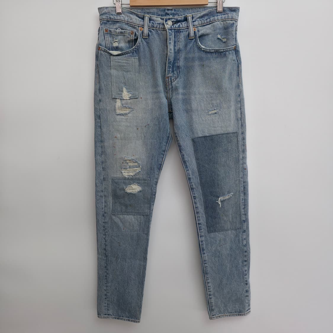 [32/32] 리바이스 512 패치 데님 팬츠 상품이미지1