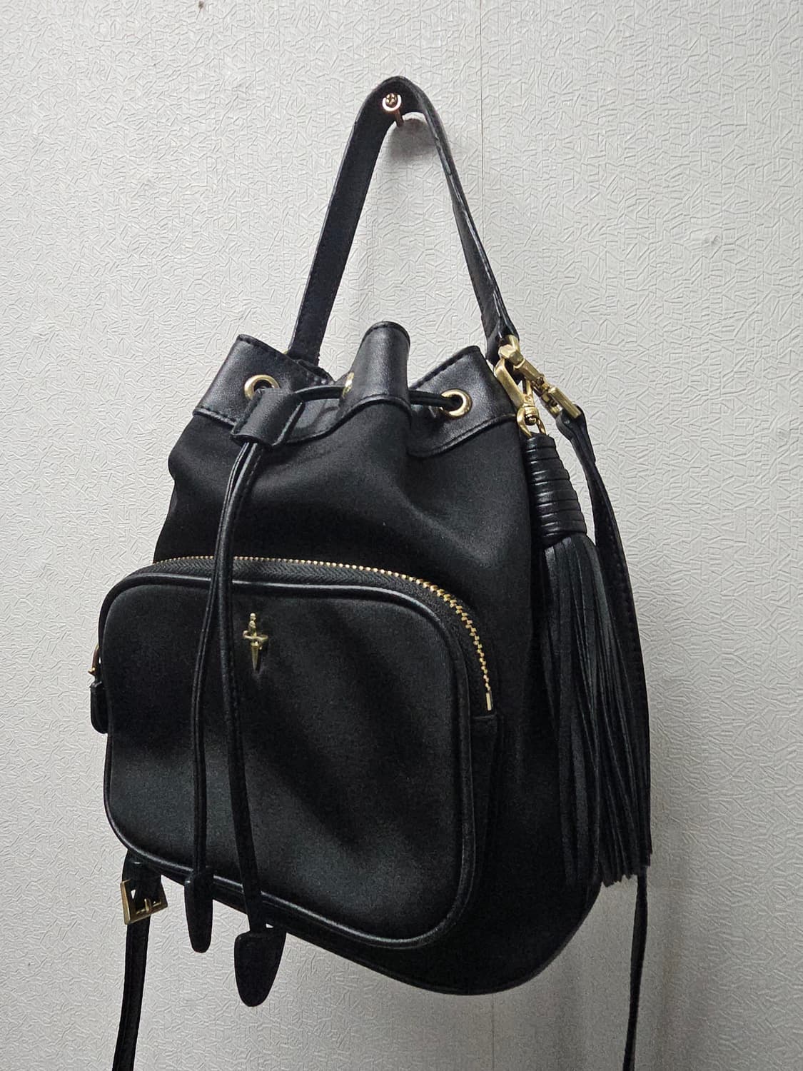 체사레파치오티 복조리 토드 크로스백 상품이미지1