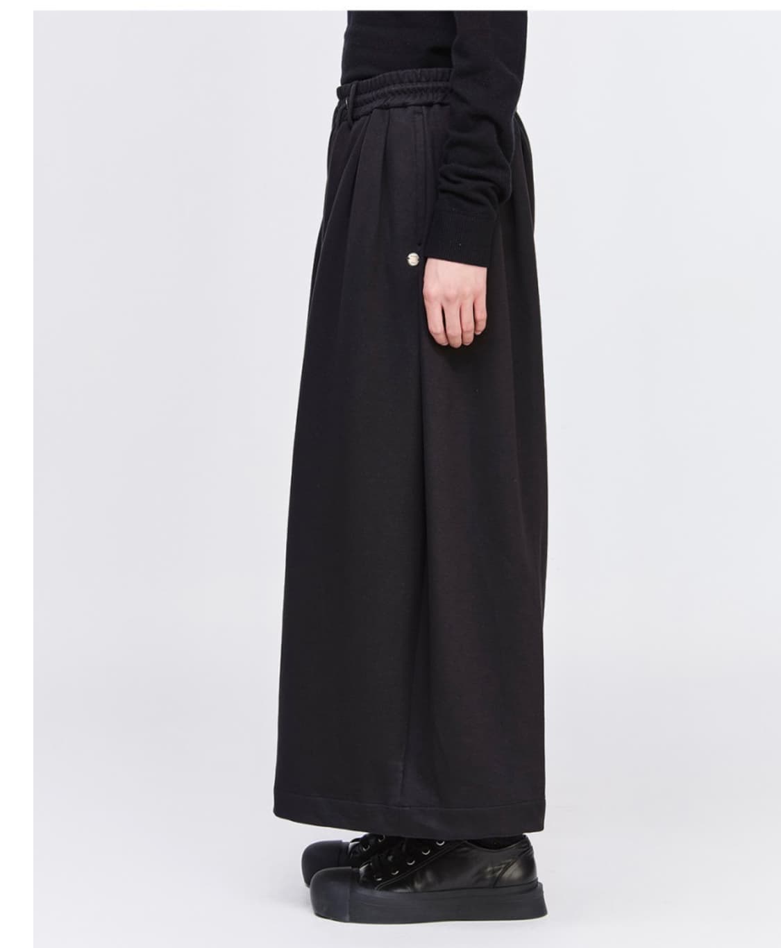 송지오 와이드 크롭 스웻 팬츠 블랙 상품이미지3