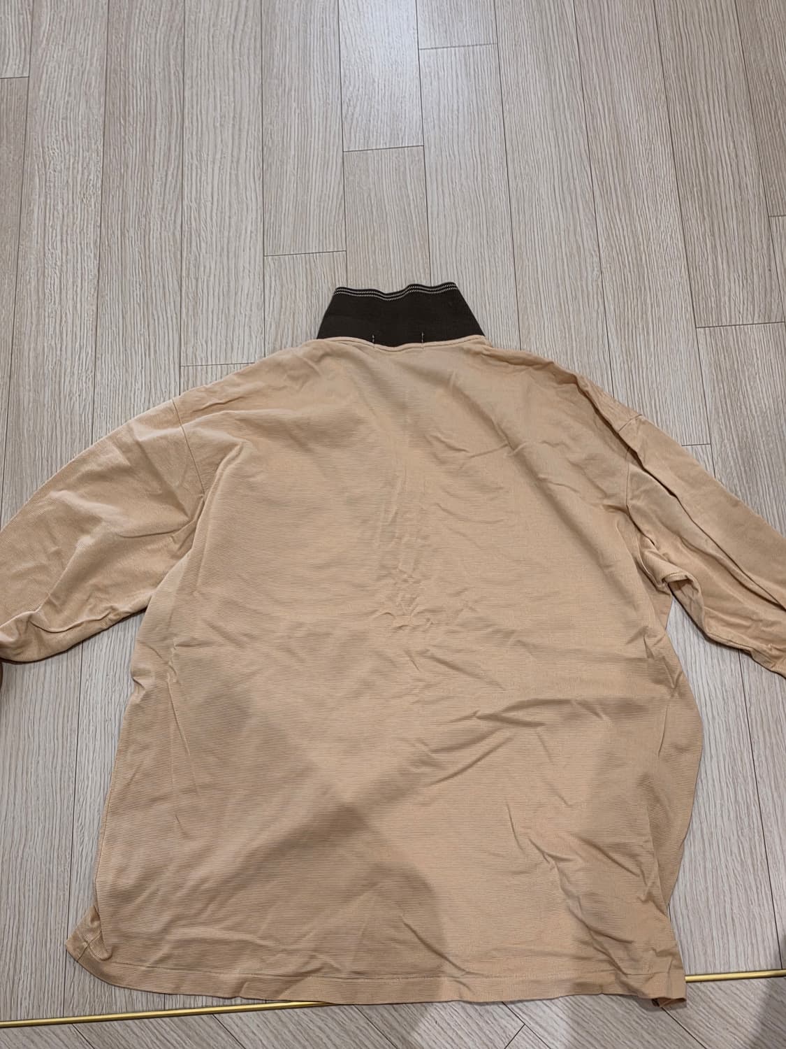 입생로랑 뿌르옴므 롱슬리브 카라 티 상품이미지3