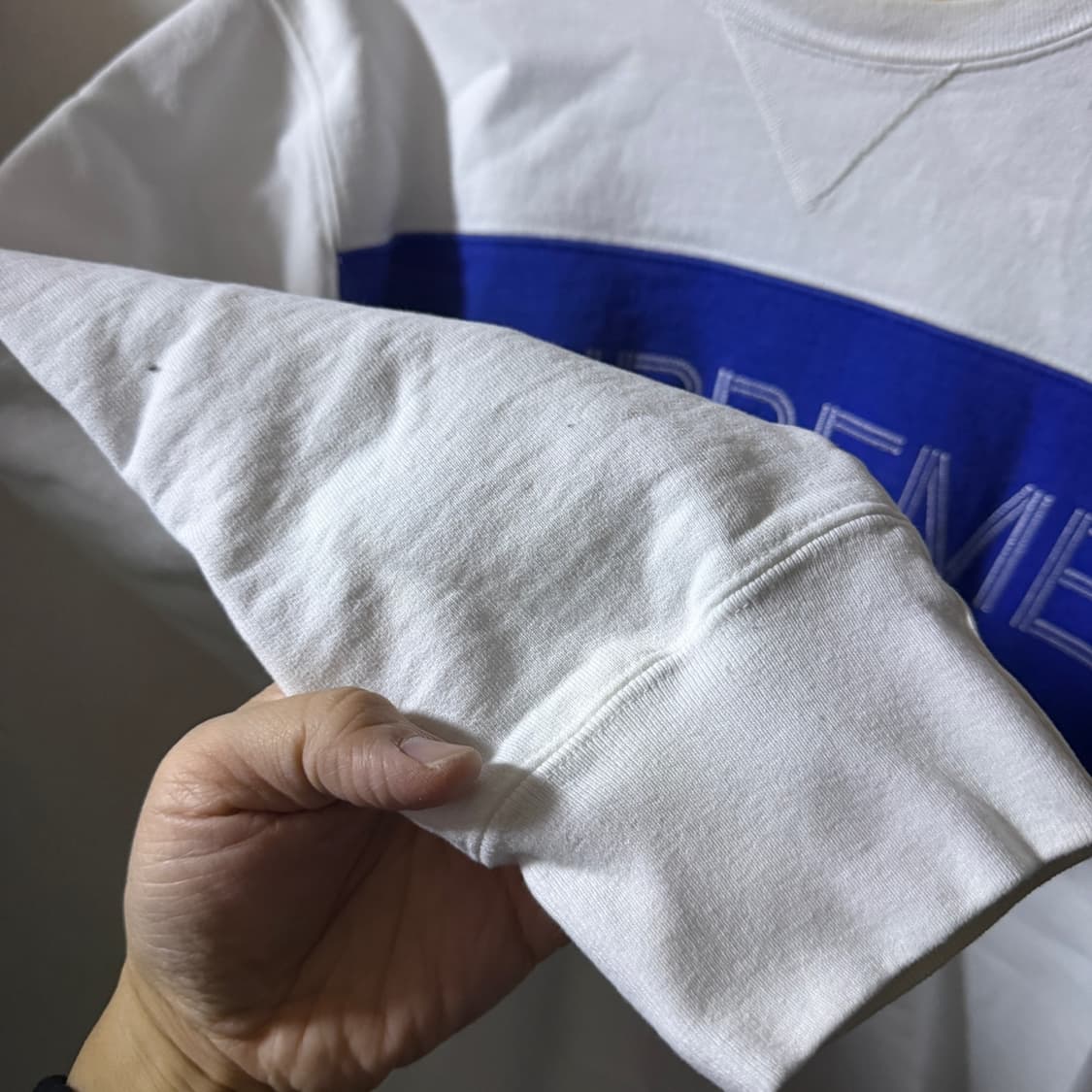 슈프림 지그재그 스티치 맨투맨 L (남성 105정도) 상품이미지4