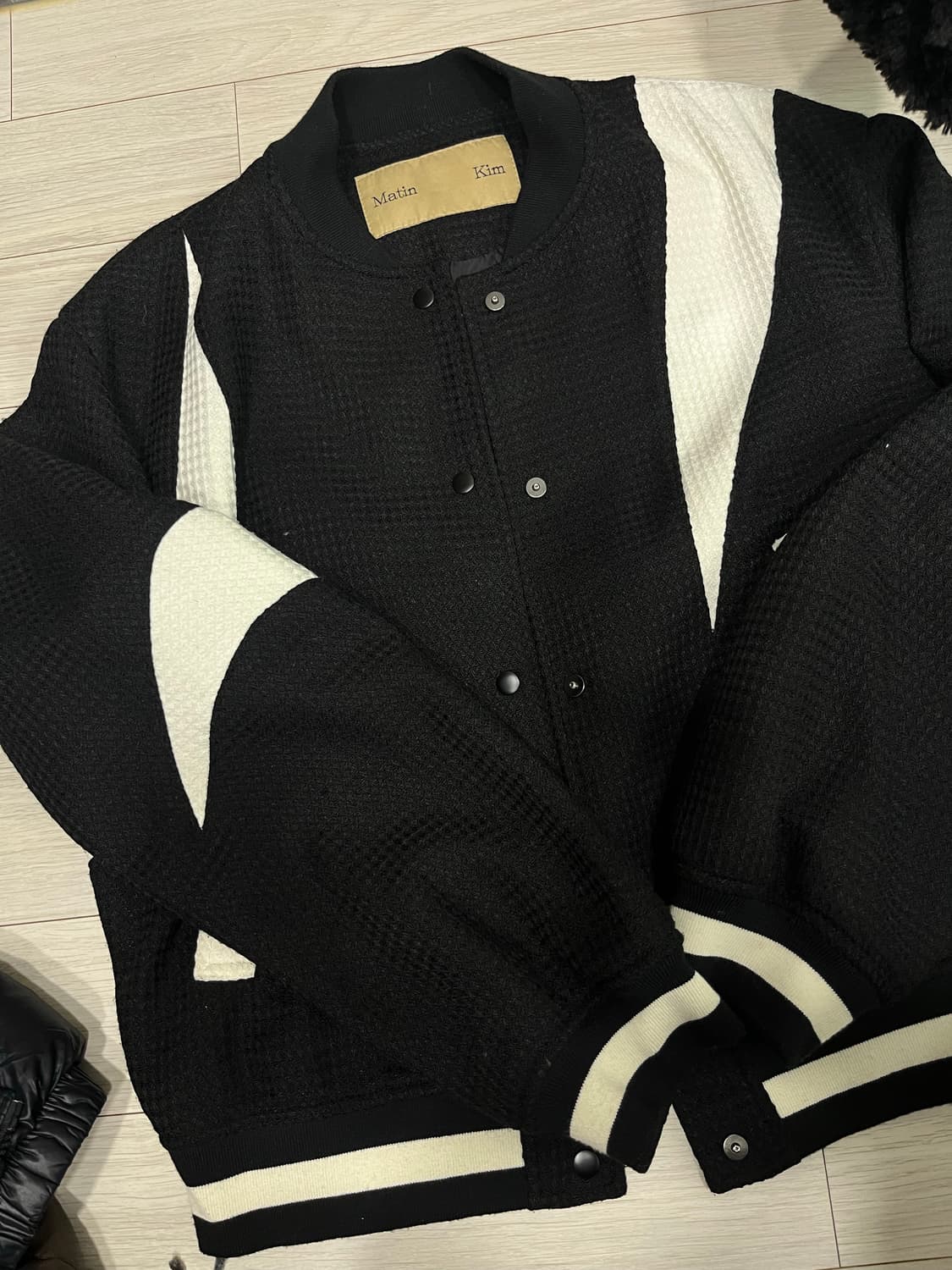 마뗑킴 바시티 베이스볼 점퍼 상품이미지2