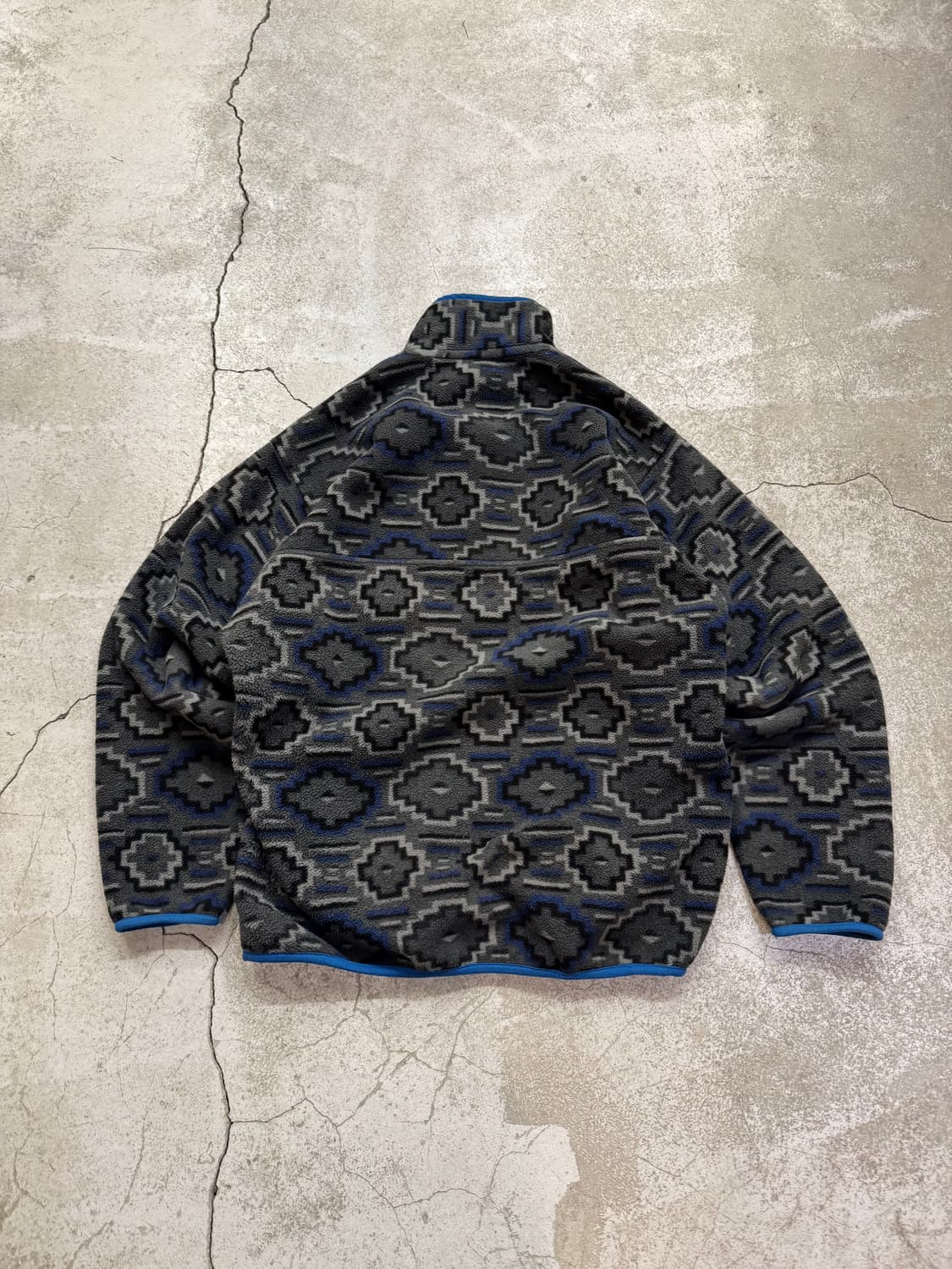 파타고니아 아즈텍 신칠라 풀오버 상품이미지7