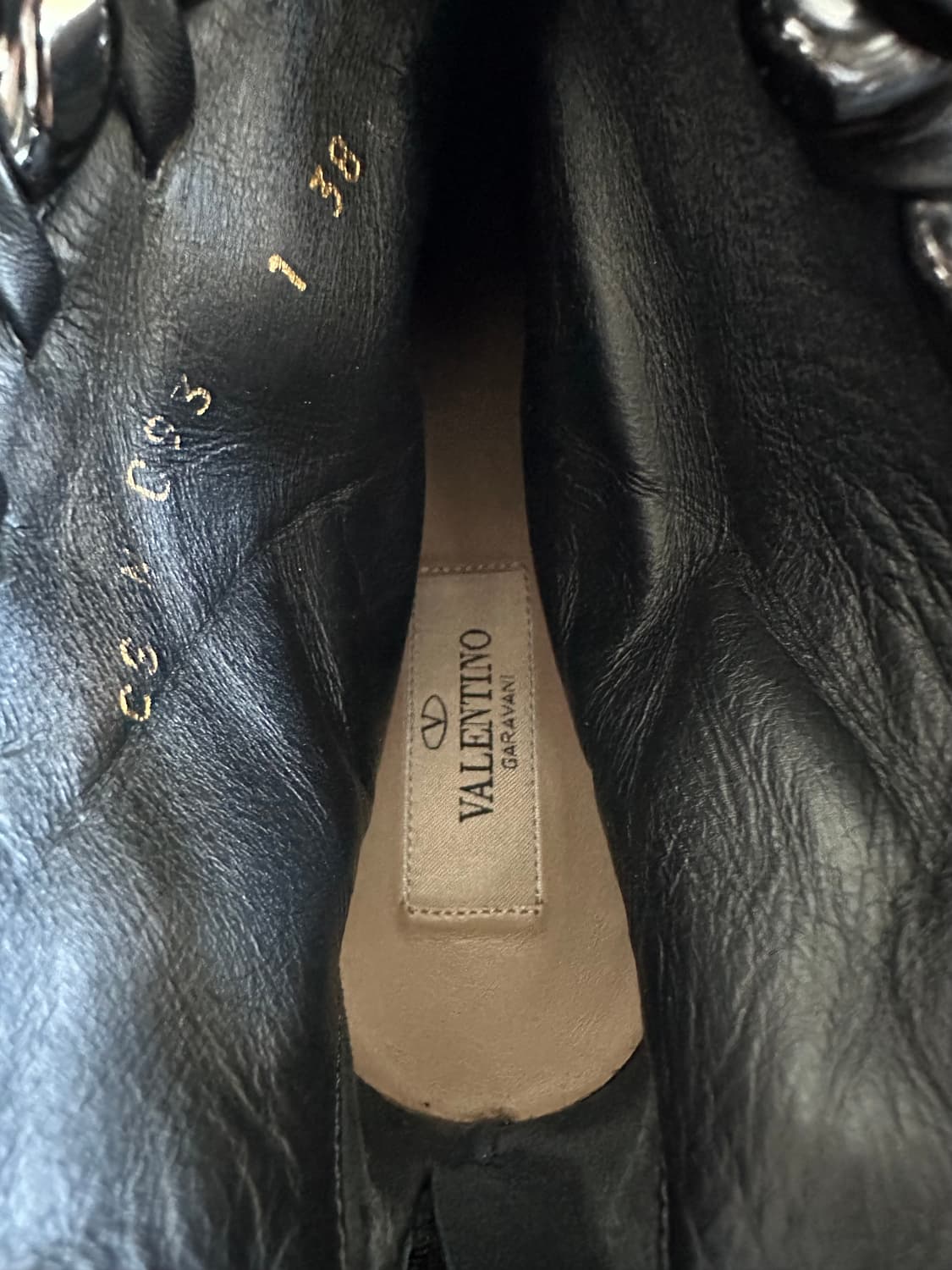 발렌티노 가라바니 스퀘어토 체인 스웨이드 부츠 상품이미지6