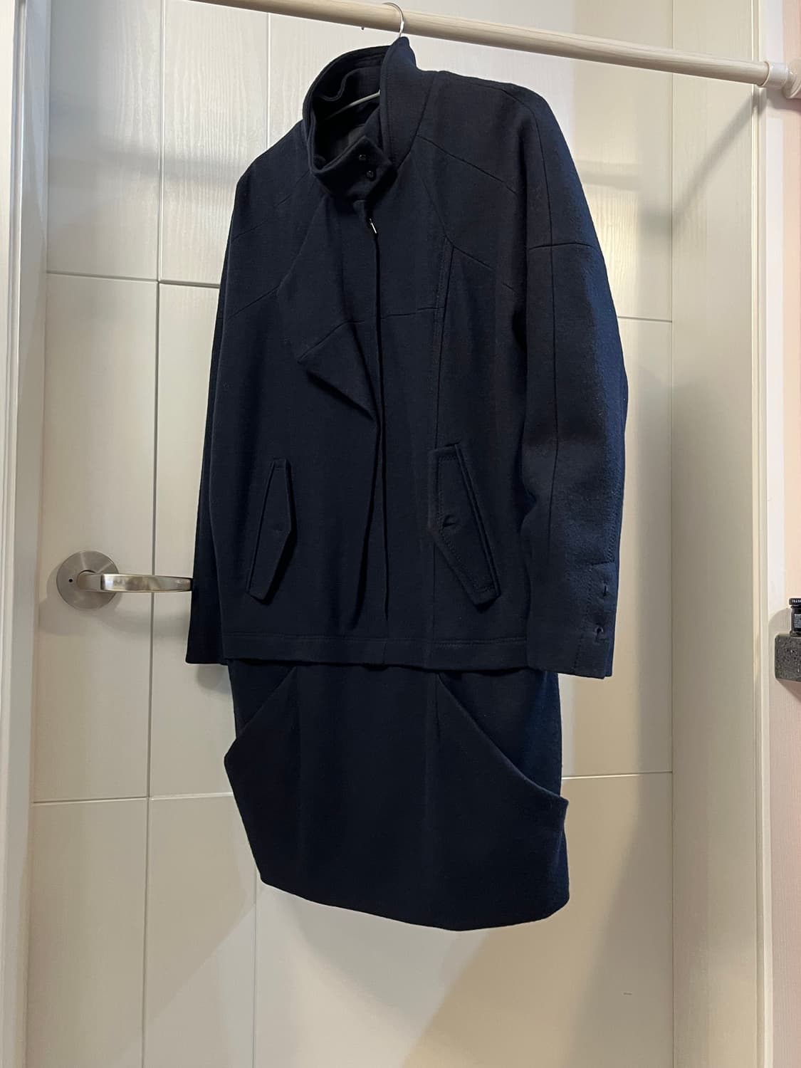 아방가르드 코트 상품이미지1