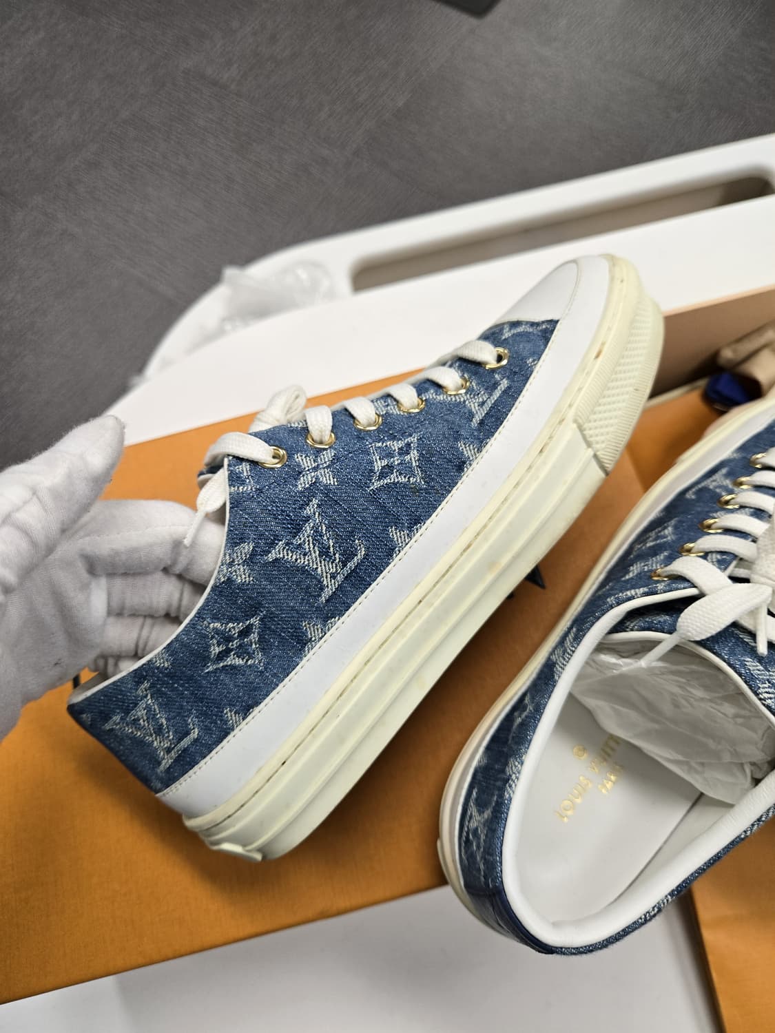 [A급컨디션]루이비통 데님 스니커즈 상품이미지5