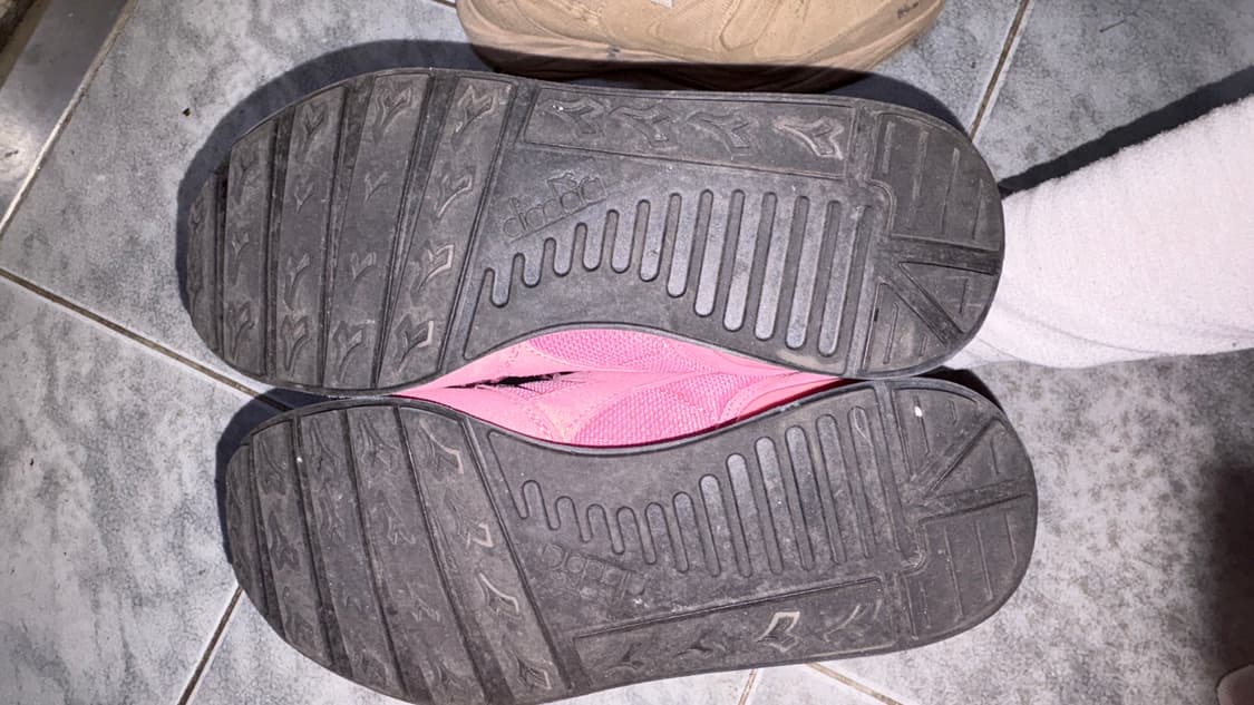 디아도라 신발 240 상품이미지4