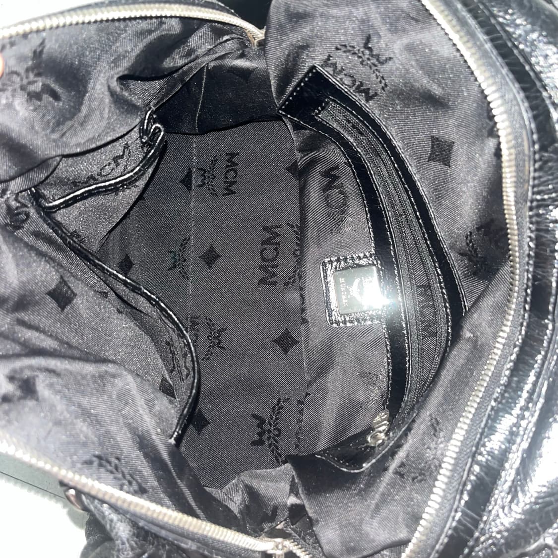 MCM 엠씨엠 shoulder bag 스터드 블랙레더 y2k 갸루 숄더백 상품이미지5