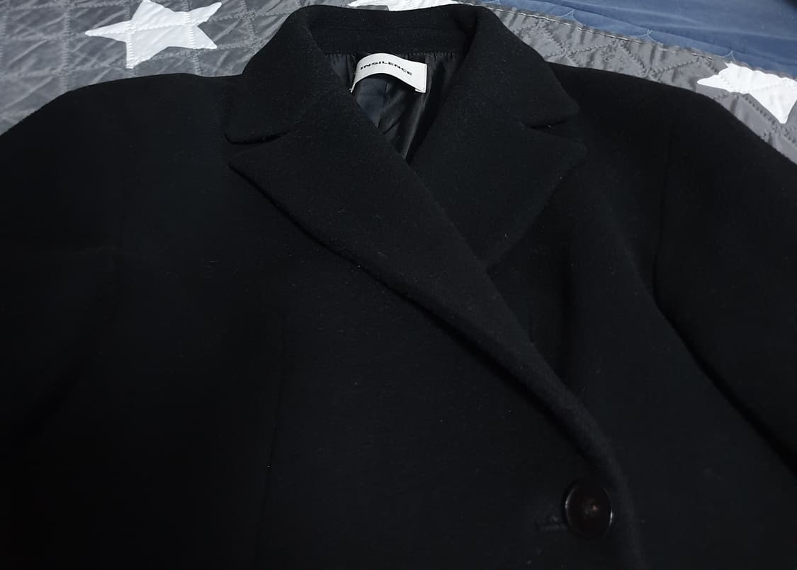 인사일런스 우먼 더블 브레스티드 캐시미어 피티드 코트 블랙 (M) 상품이미지4