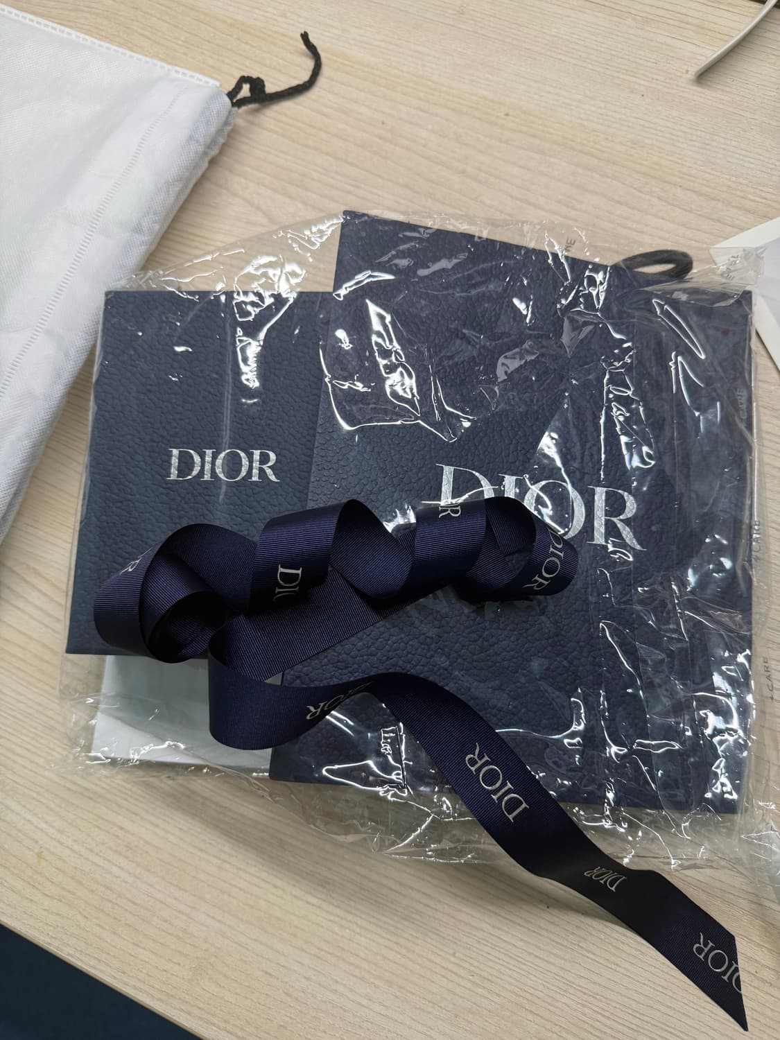 디올 오블리크 반지갑 새상품급  상품이미지3