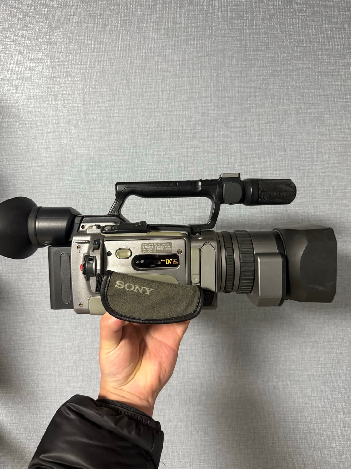 Sony DCR-VX2100 6mm 디지털 캠코더 상품이미지3