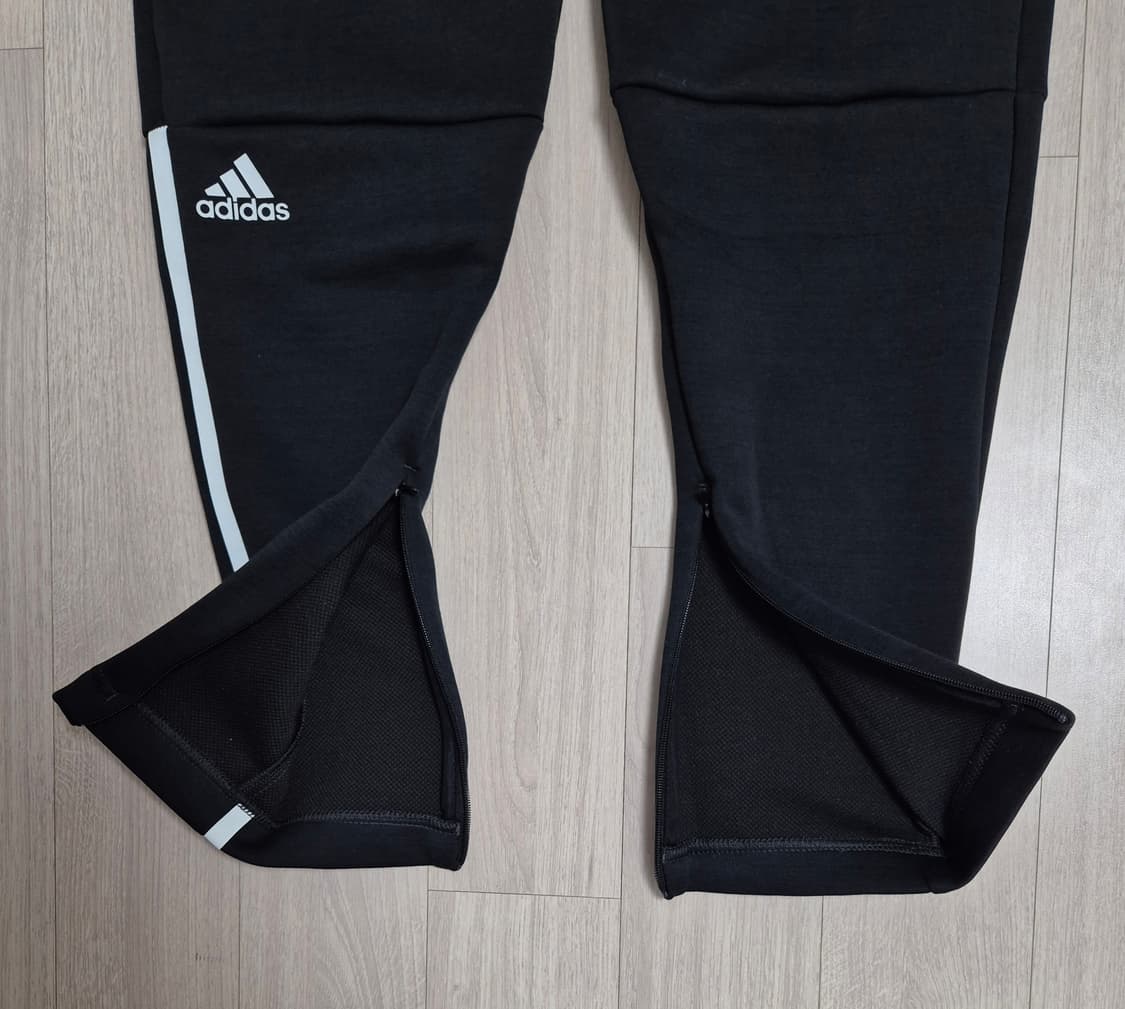 (새상품급) 아디다스 트레이닝 바지 상품이미지3