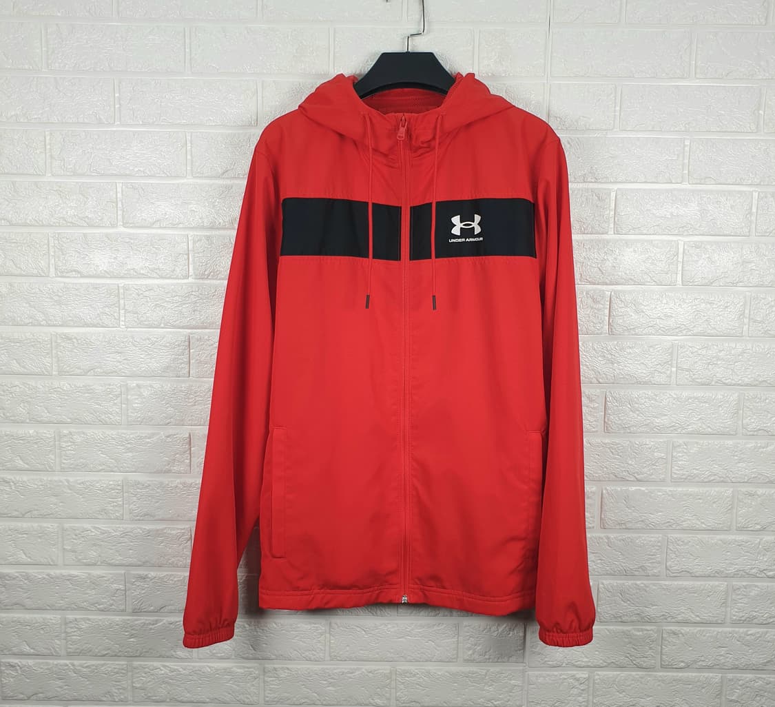 [95]언더아머 스포츠스타일 윈드브레이커 상품이미지2