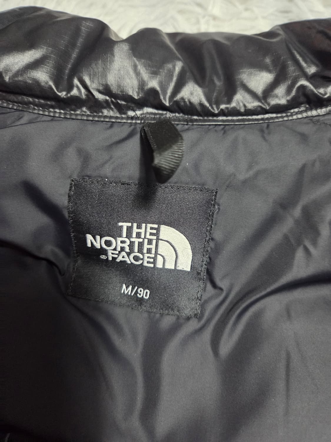 노스페이스 블랙 눕시 숏패딩 M 상품이미지4