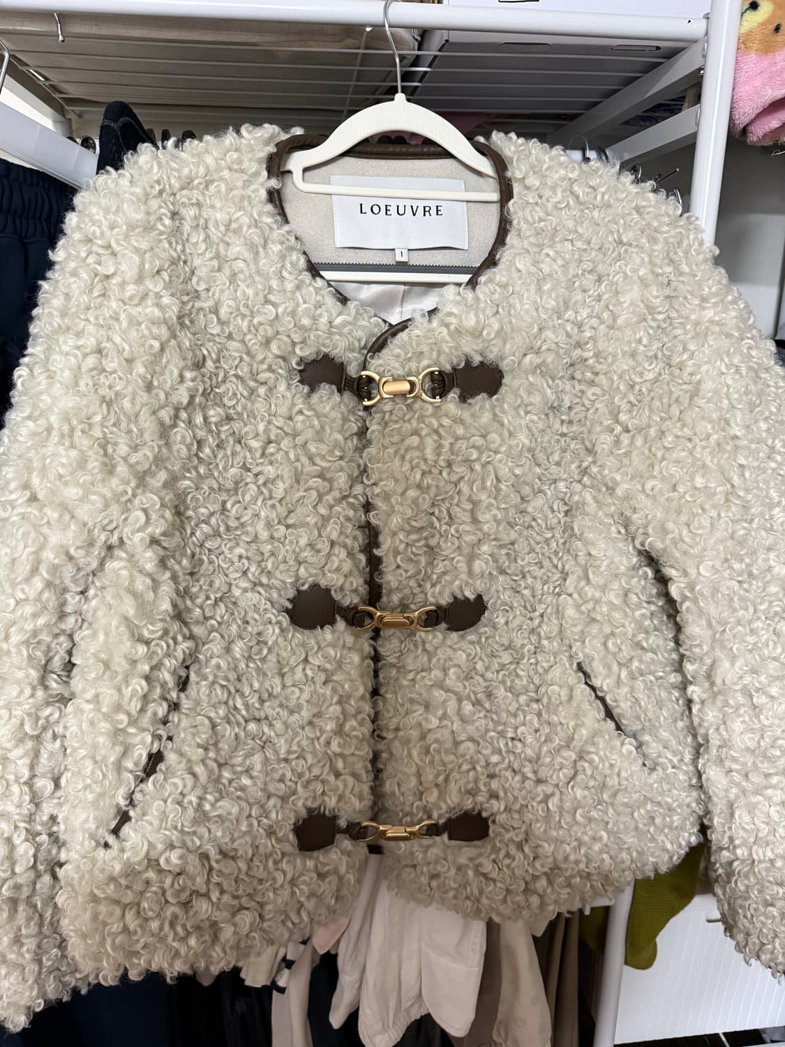 루에브르 토글 포인트 퍼 자켓 S사이즈 상품이미지4