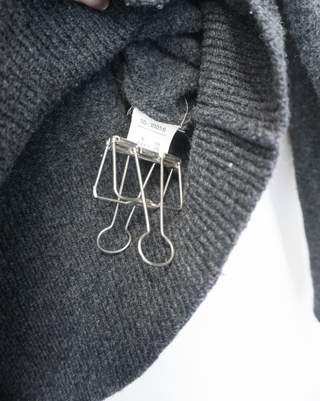 SACAI wool asymmetric knit top 상품이미지7