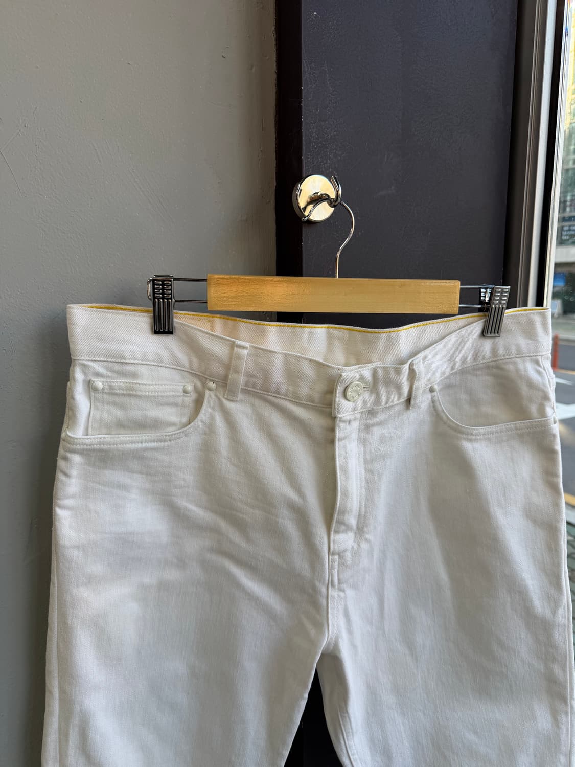 35/ 루이비통 스트레치 화이트 코튼 팬츠 상품이미지5