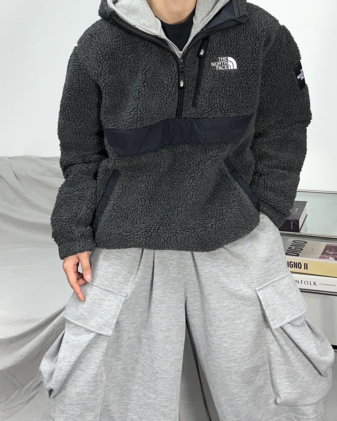 노스페이스 화이트라벨 딥그레이 후드 반집업 105 상품이미지2