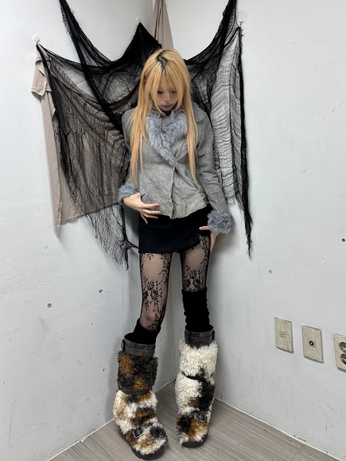 Y2K Grey Fur Trimming Jacket 상품이미지1