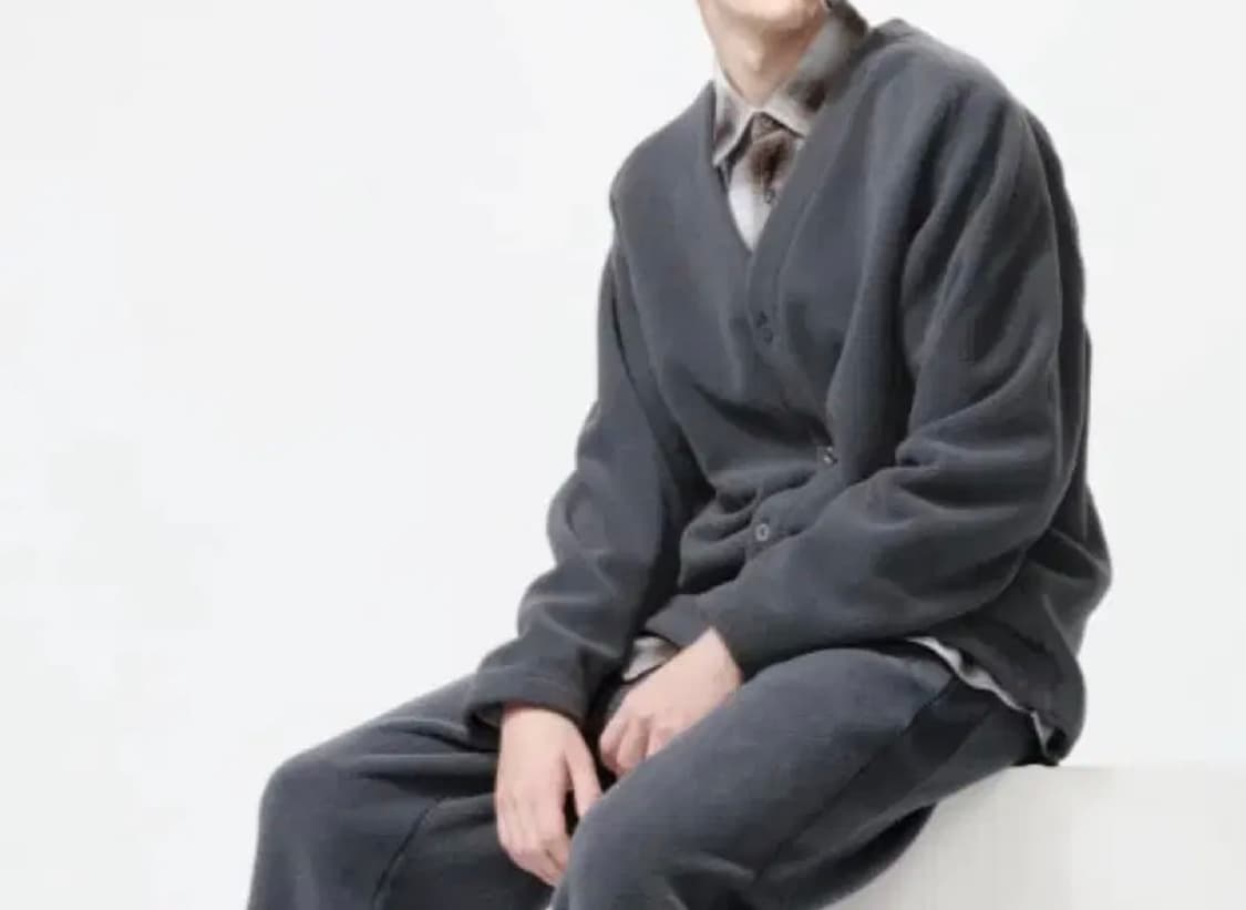 유니클로x니들스 콜라보 브이넥 가디건  상품이미지1