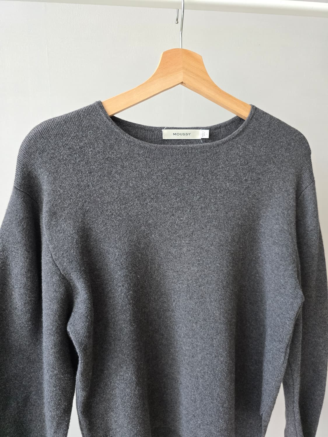 MOUSSY 코튼 캐시미어 차콜 니트 상품이미지2
