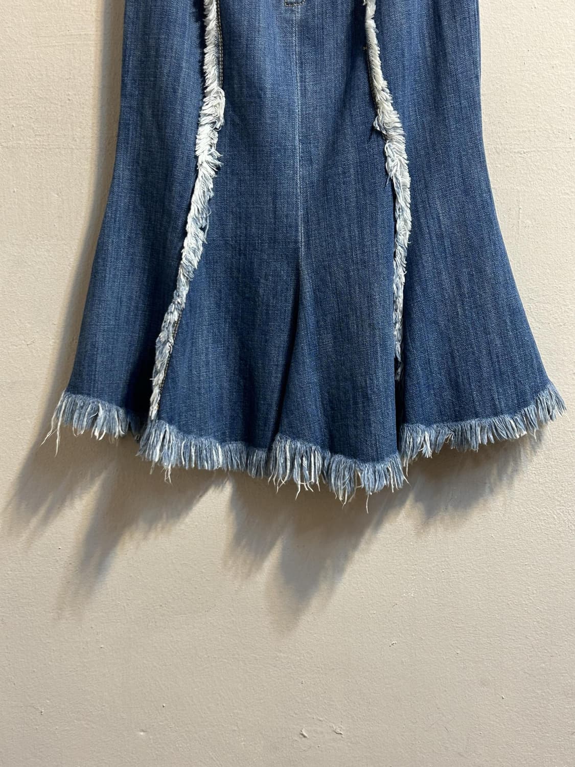 비비안 웨스트우드 앵글로매니아 컷오프 데님 머메이드 스커트 상품이미지4