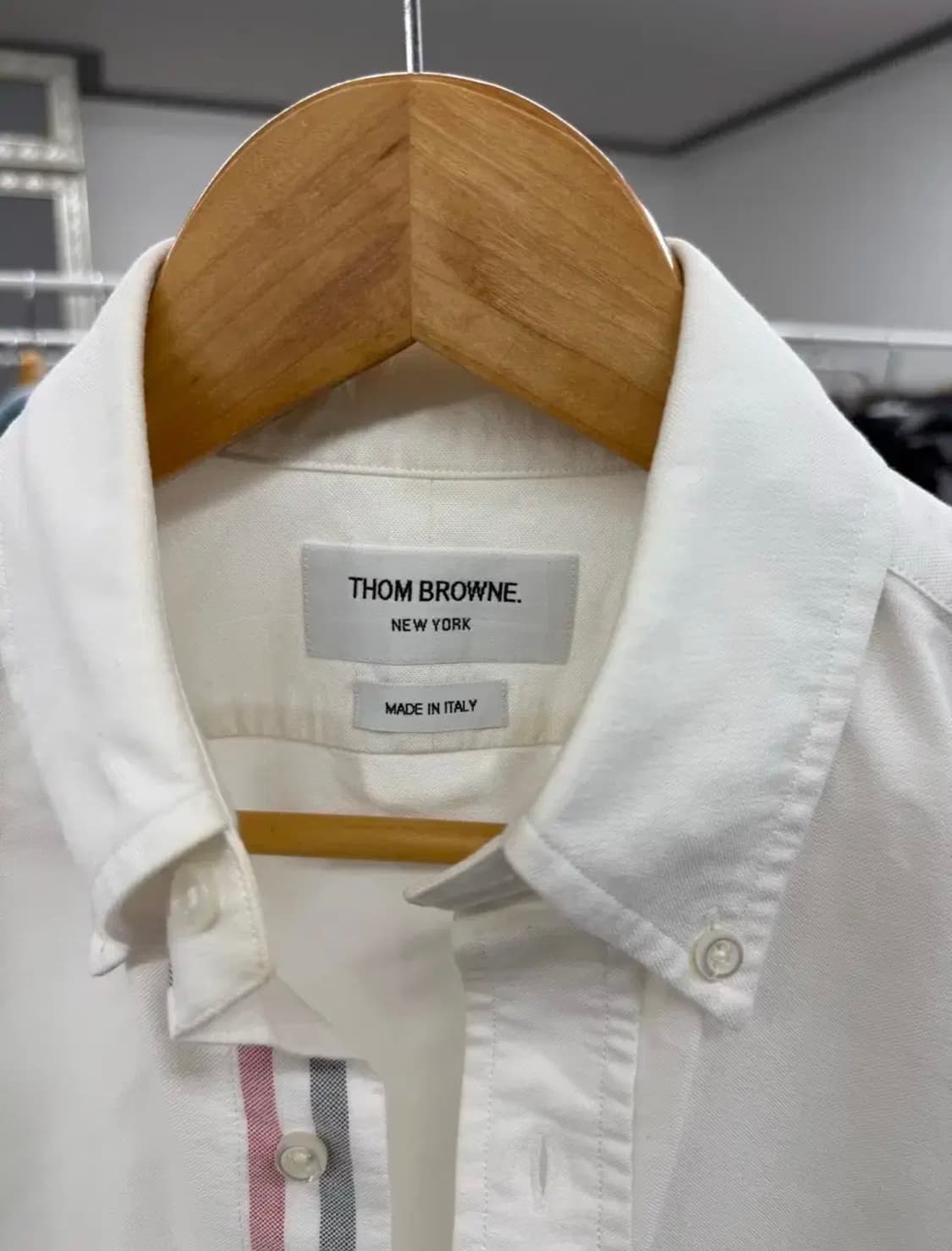 톰브라운 삼선 셔츠 상품이미지2