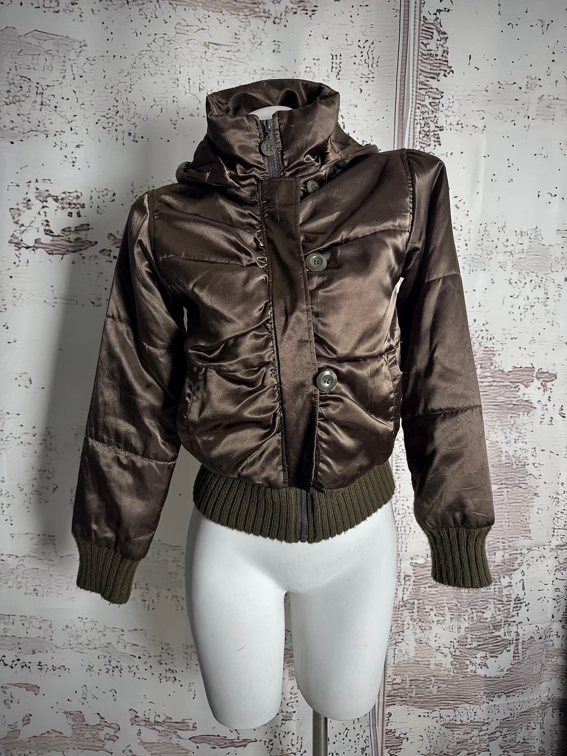 Brown Satin Padded Jacket 상품이미지1