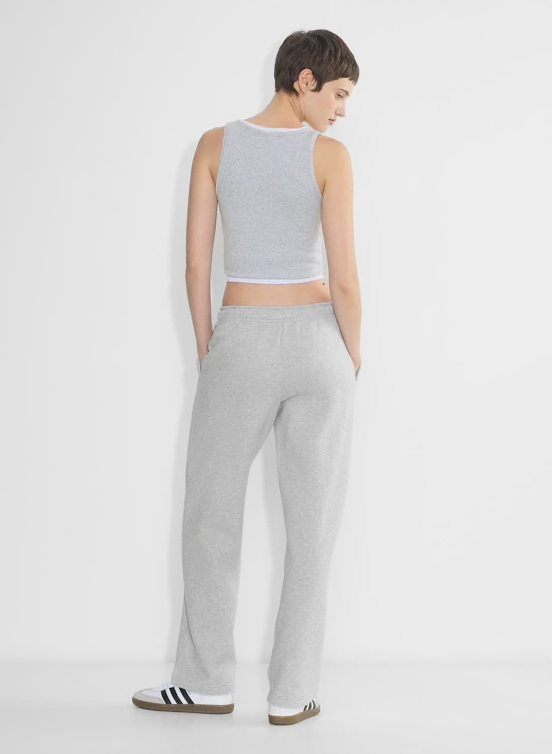 Aritzia 메가 스트레이트 스웻팬츠 상품이미지5