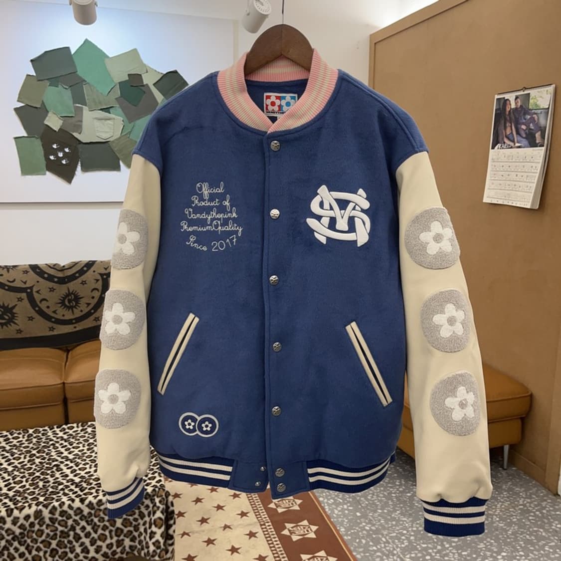 반디더핑크 X SM 엔터테이먼트 아티스트 바시티 자켓 XL C09574 상품이미지3