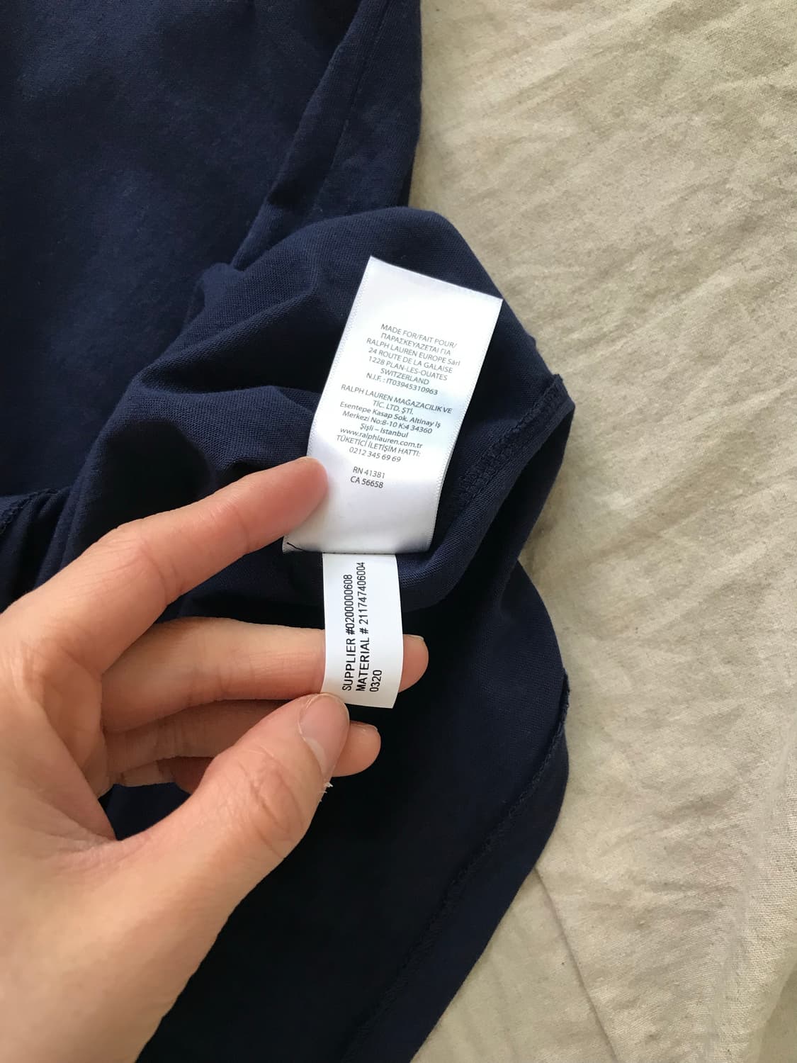 폴로 랄프로렌 포니로고 네이비 브이넥 반팔티 상품이미지9