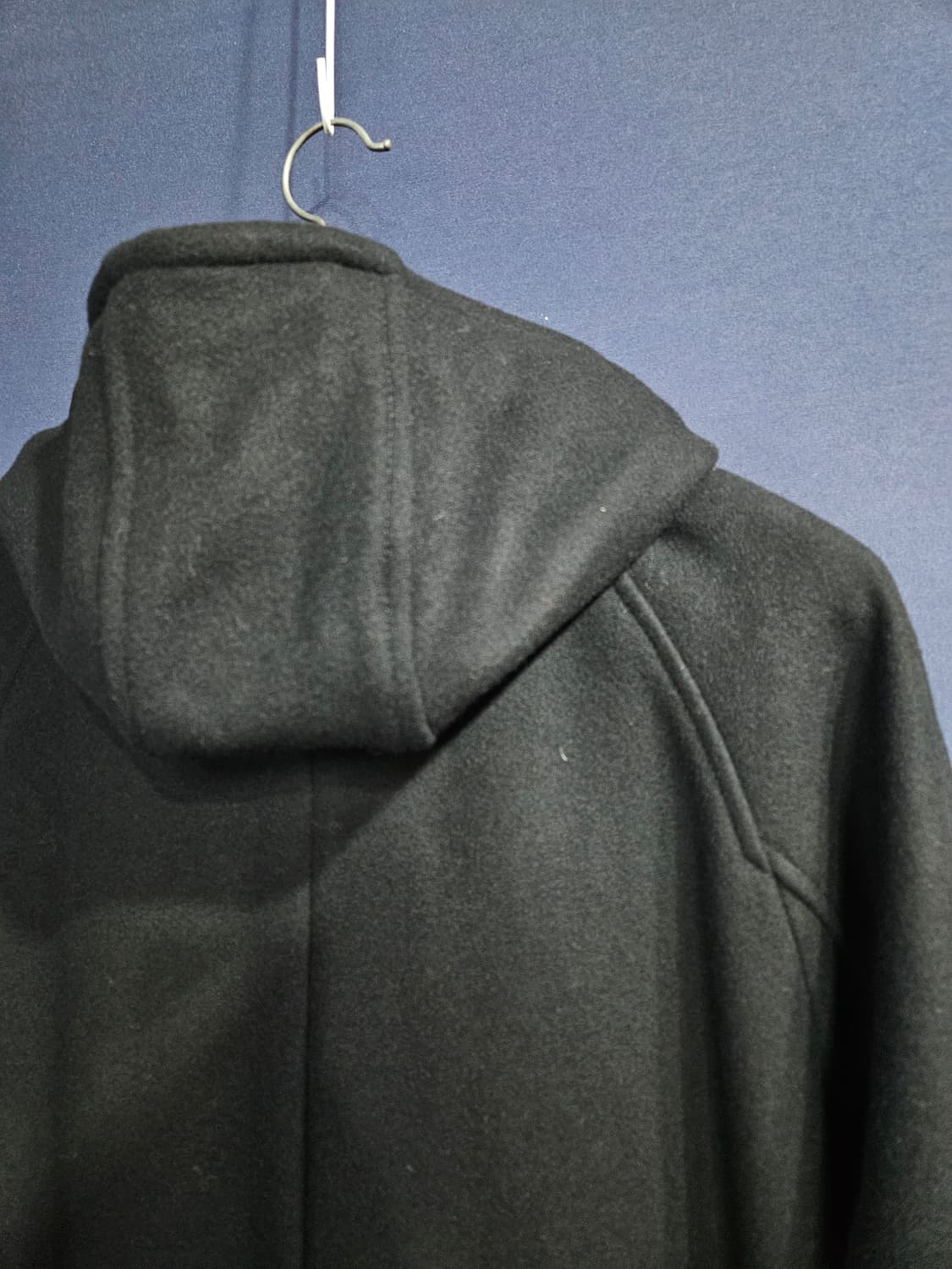 엘무드 블랙컬러 남성 세미오버핏 100 후드 롱코트  상품이미지9