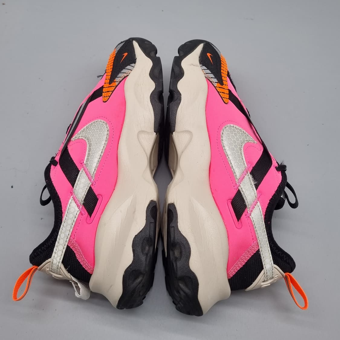 나이키 TC7900 핑크 블라스트 운동화230 상품이미지5
