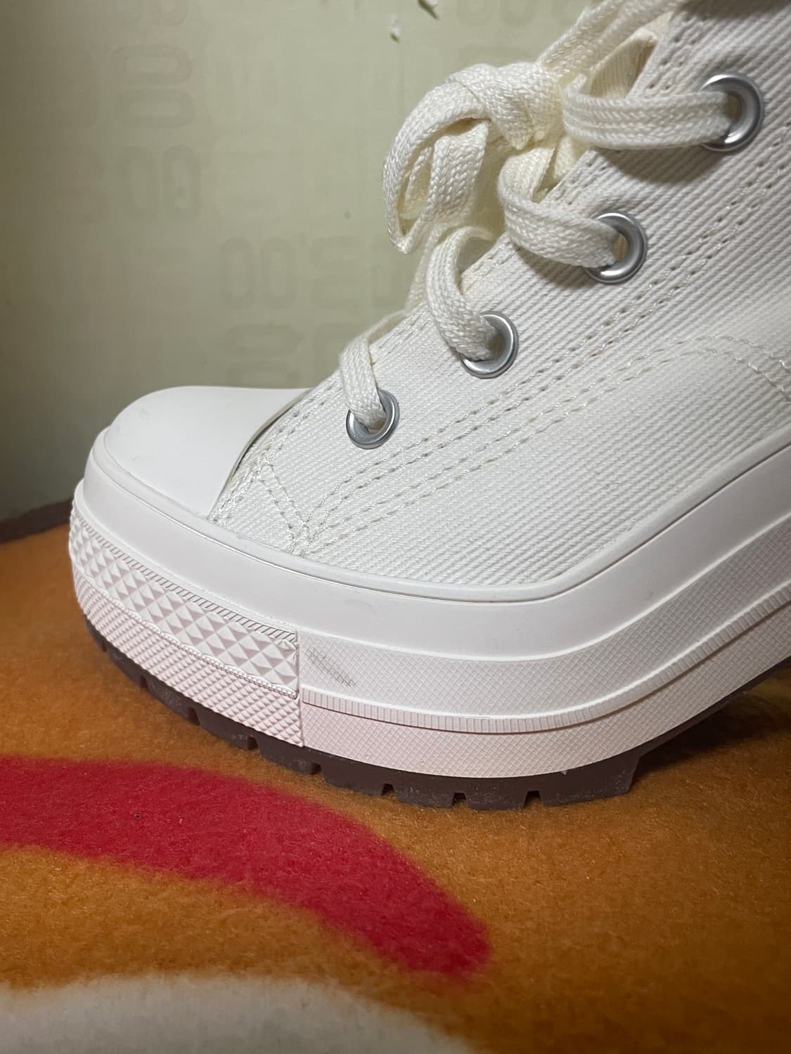 [컨버스] 척 70 디 럭스 힐 에그렛 베이지 235 상품이미지9