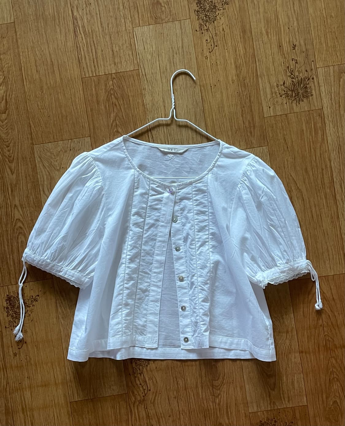 포에토 foeto Title cropped blouse 상품이미지4