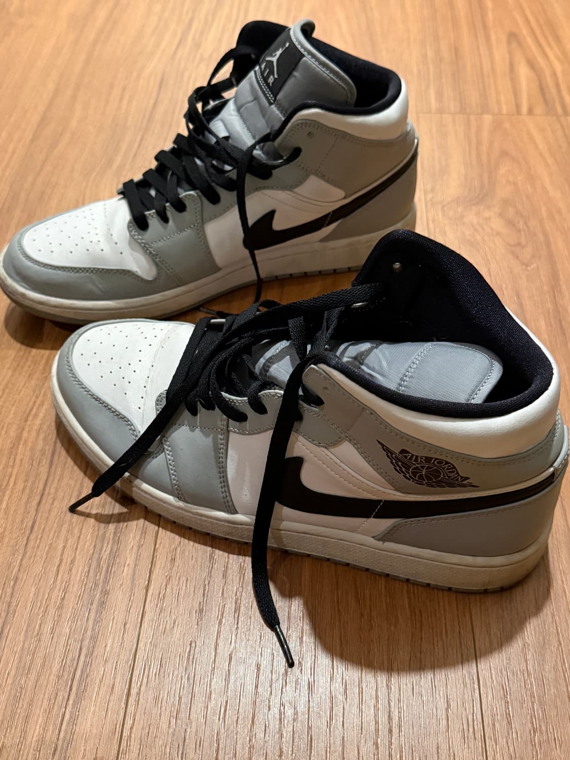 에어조던1 미드 라이트 스모크 그레이 us10 (280~285) no 상품이미지1