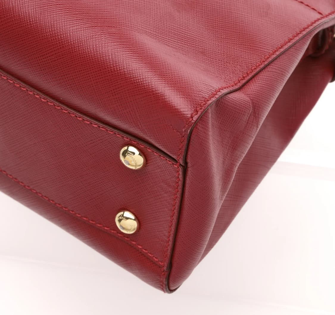 [A급] 페라가모 간치니 토트 겸 숄더백 판매합니다!!! 상품이미지3