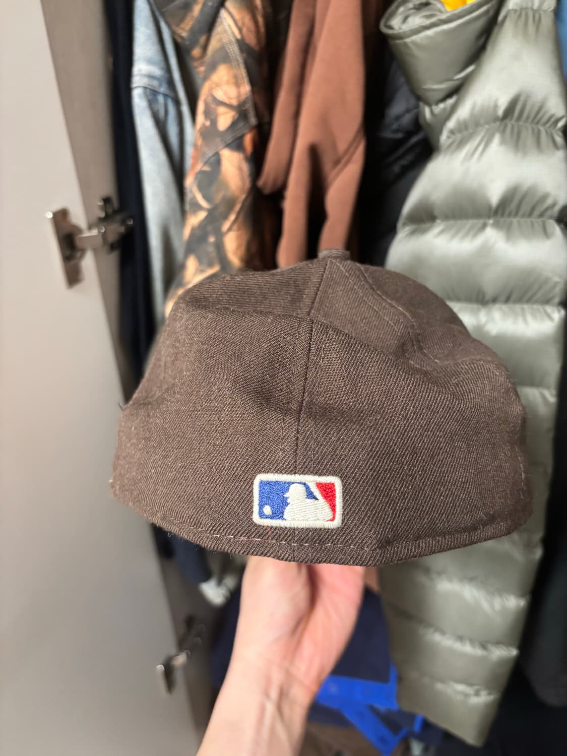 피어오브갓X뉴에라 모자 판매합니다 (57size) 상품이미지4