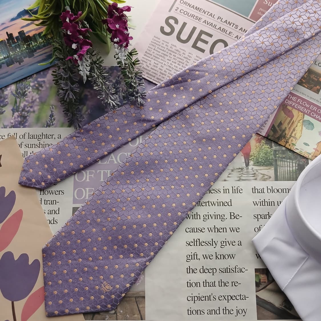 MCM 실크 라일락 패턴 넥타이 8.7cm A+등급 A18548
 상품이미지4