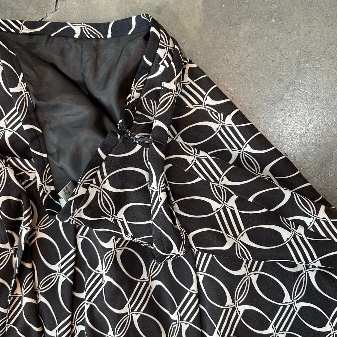 브라운 패턴 미디 스커트 상품이미지5