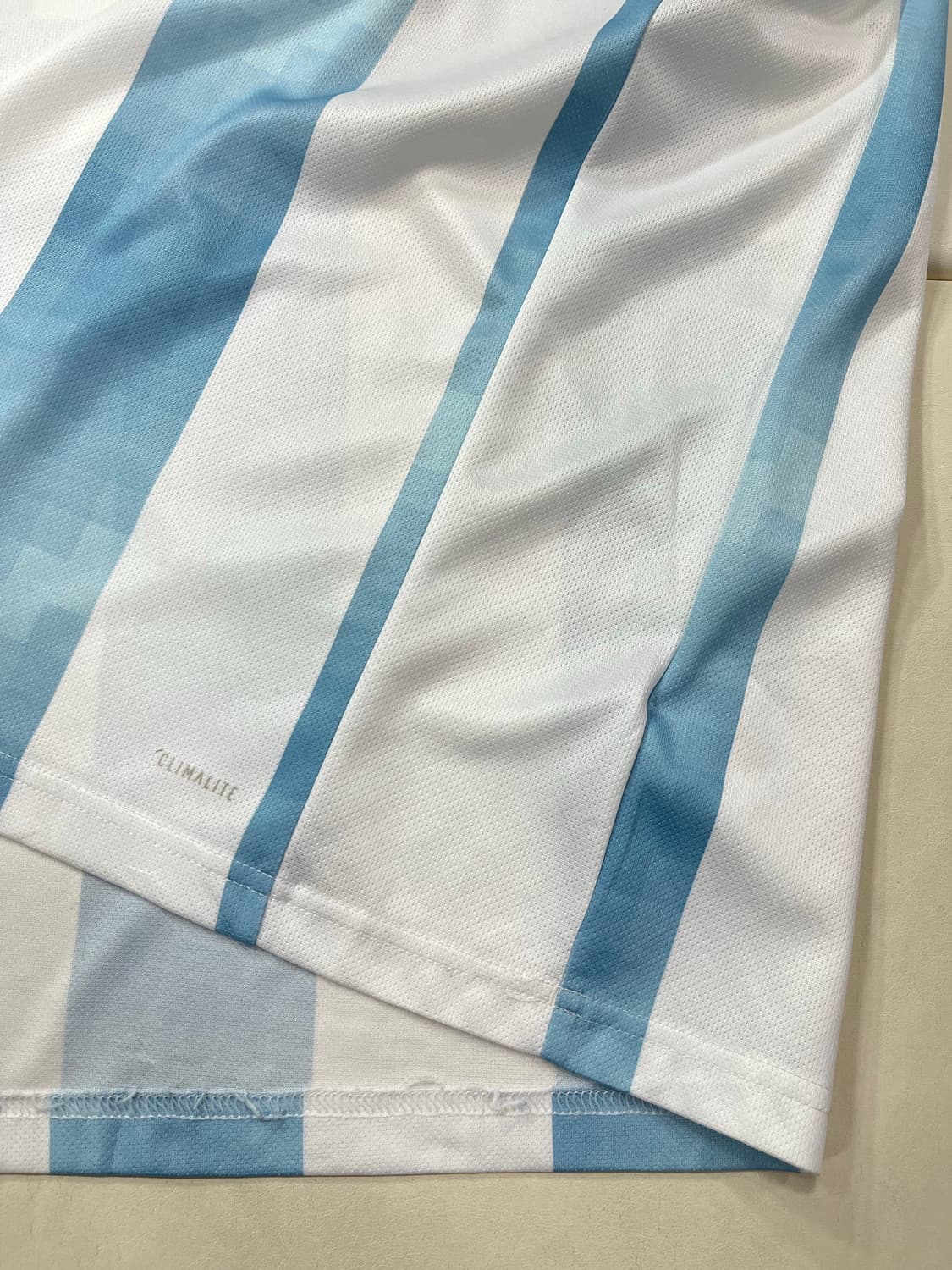 아디다스 18-19 아르헨티나 홈 리오넬 메시 상품이미지6