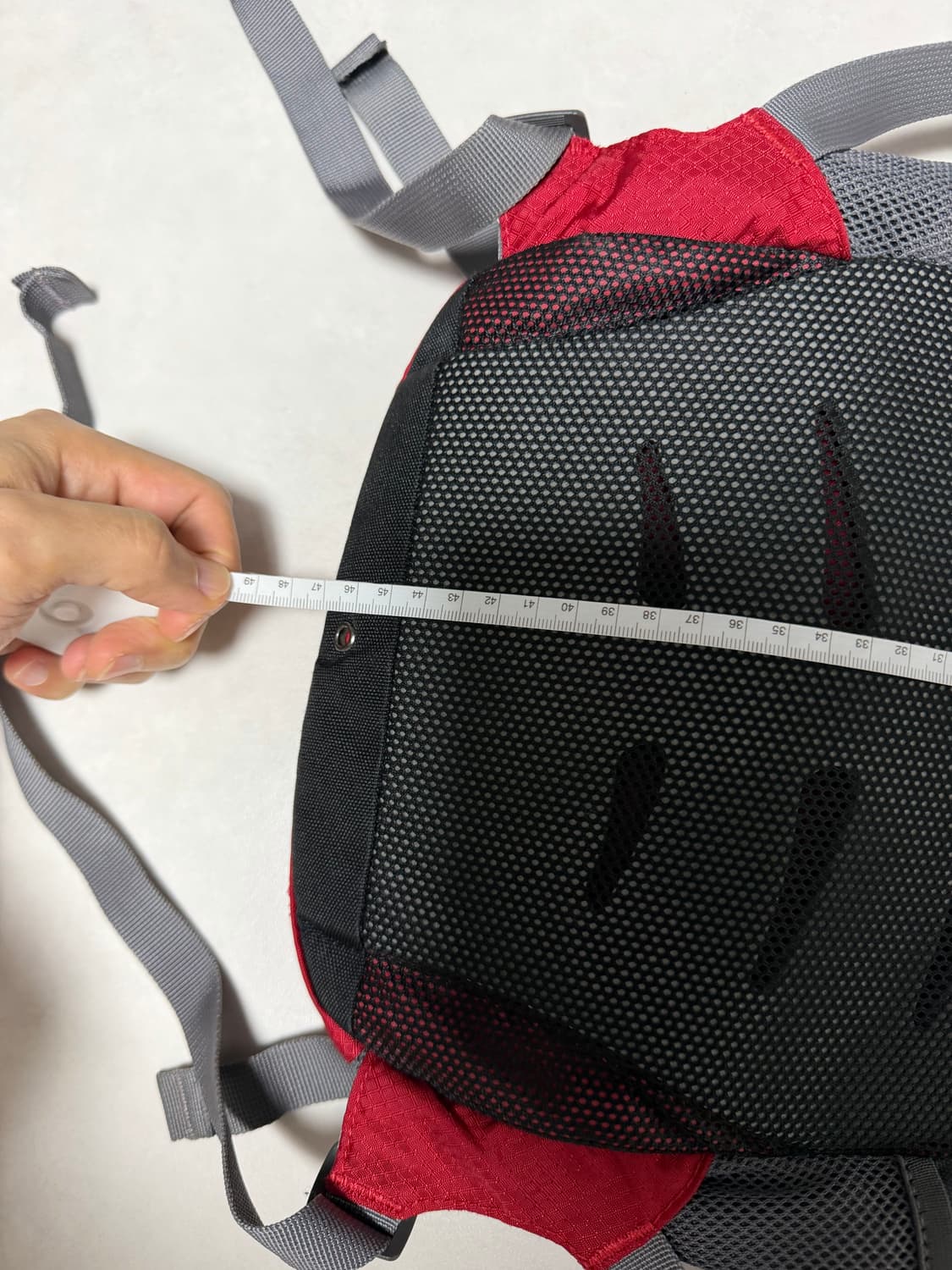 오스프리 데이라이트 백팩 레드/그레이 상품이미지5