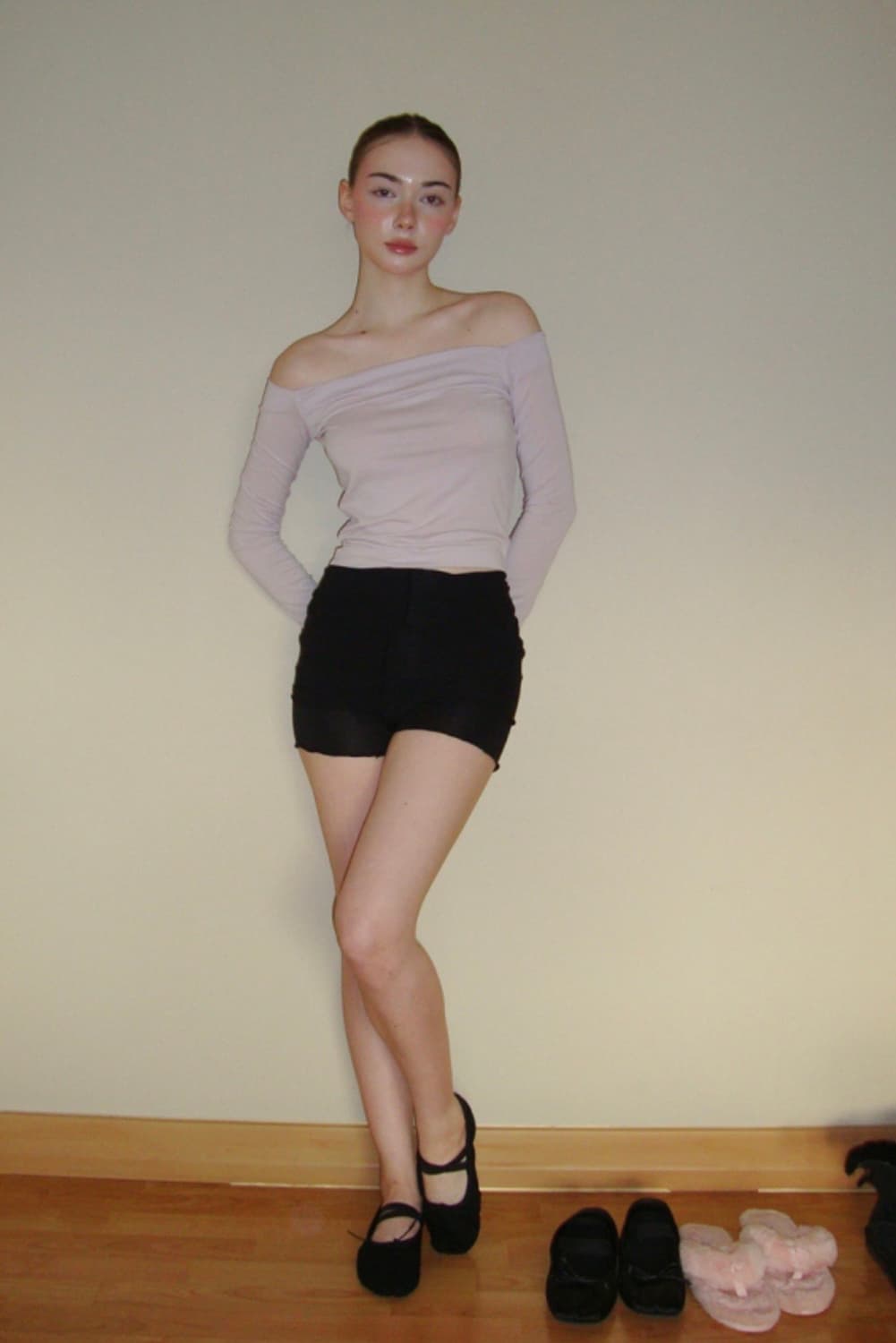 탠저 tanger 캔디탑 오프숄더 브랜디멜빌 글로니 플리즈노팔로우  상품이미지1